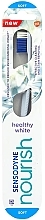 Miękka szczoteczka do zębów, niebieska - Sensodyne Nourish Healthy White Soft Toothbrush — Zdjęcie N1