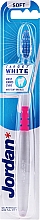 Kup Wybielająca miękka szczoteczka do zębów, przezroczysto-różowa - Jordan Target White